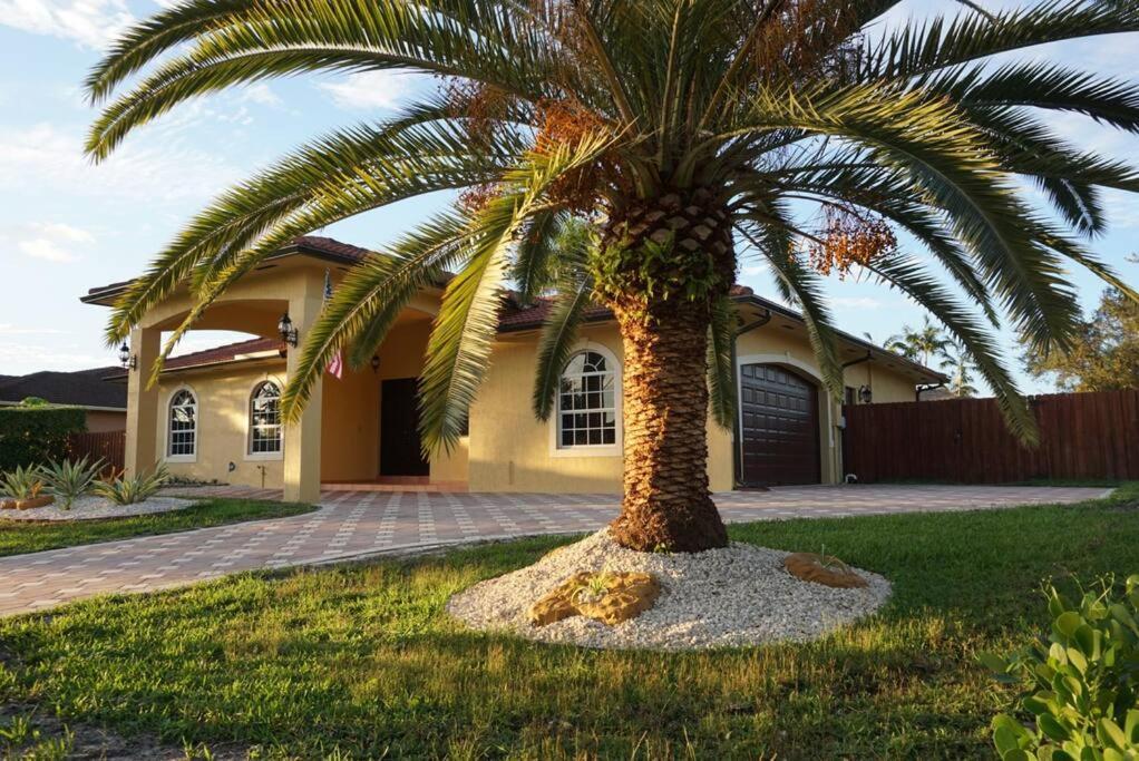 מיאמי New Luxury Vacation Dream Rental- Sleeps 15! מראה חיצוני תמונה