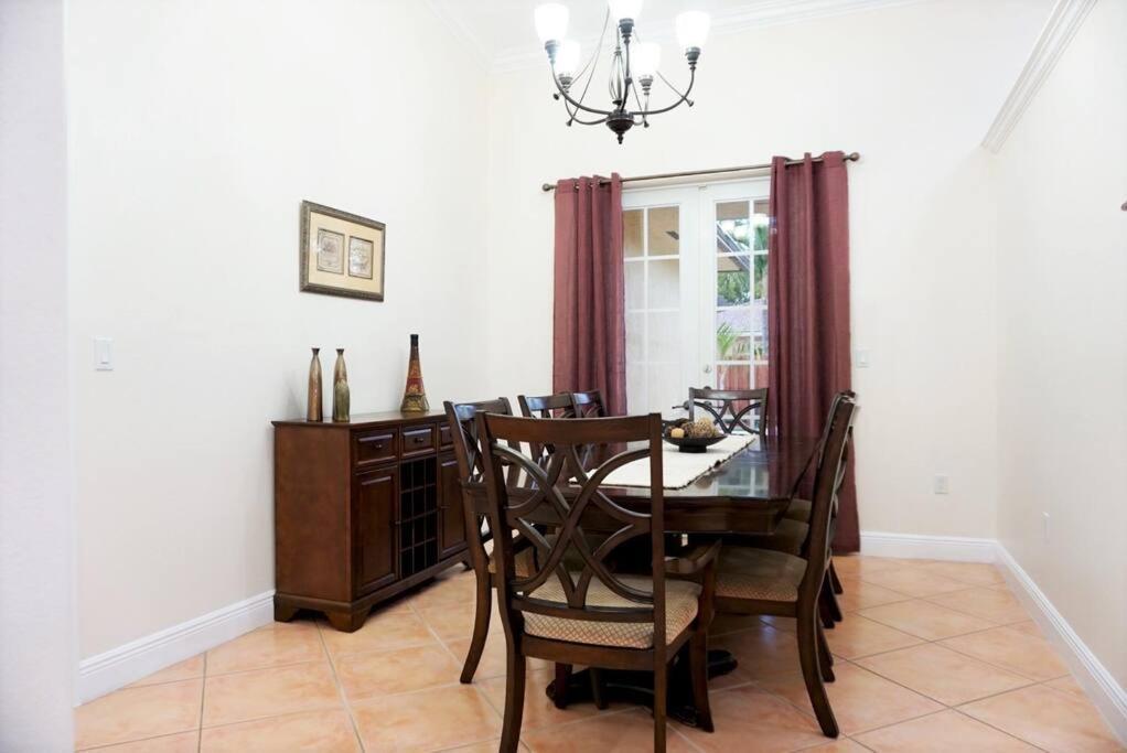מיאמי New Luxury Vacation Dream Rental- Sleeps 15! מראה חיצוני תמונה