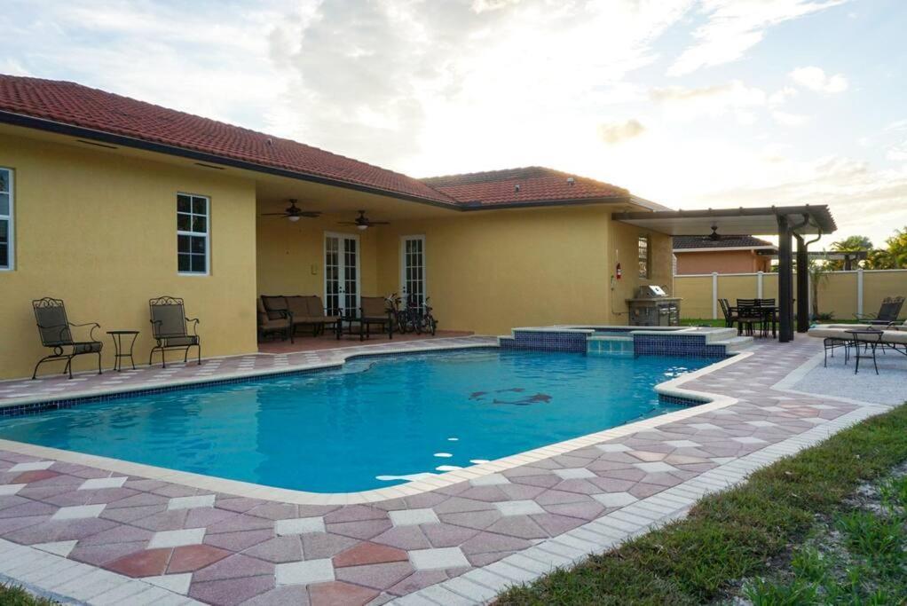 מיאמי New Luxury Vacation Dream Rental- Sleeps 15! מראה חיצוני תמונה